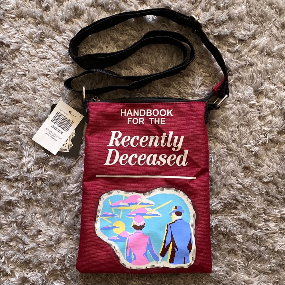 🌿 Beetlejuice Passport Crossbody Bag 🌿